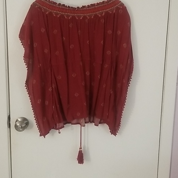 C+J Collection off-shoulder boho top - Picture 6 of 6